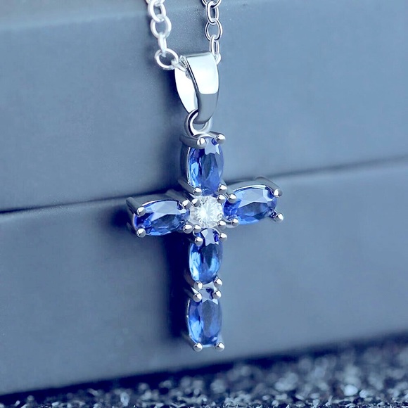 New Beautiful 925 Sterling Silver Sapphire Cross Necklace - Picture 3 of 4